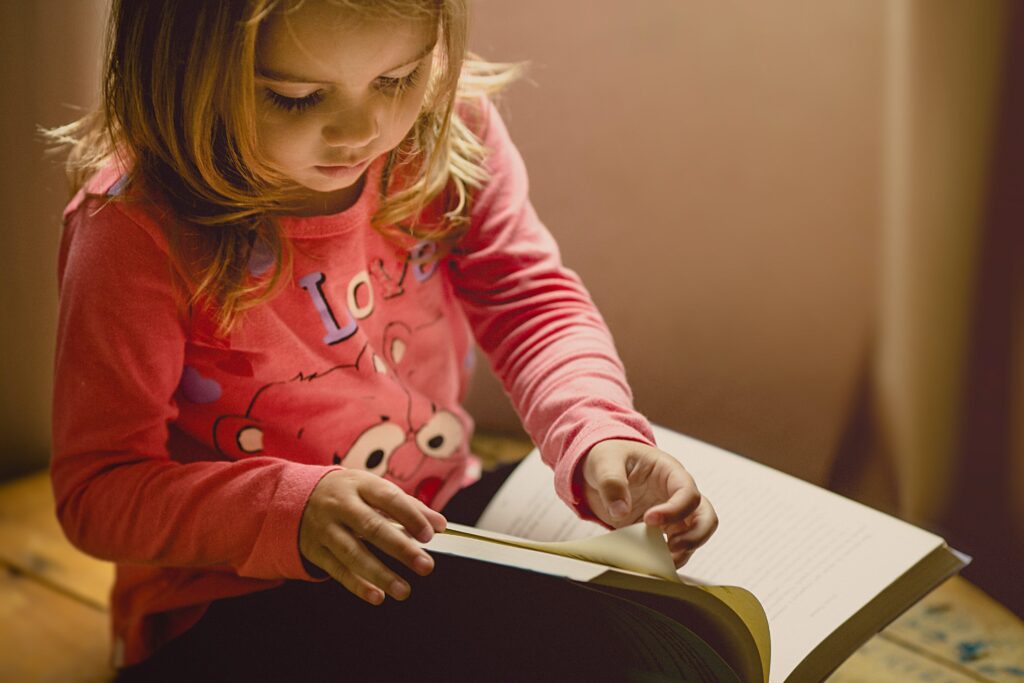 children-reading